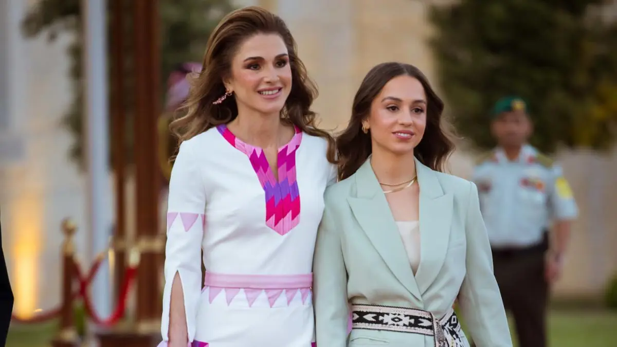 الملكة رانيا تحتفل بخطوبة ابنتها الأميرة إيمان