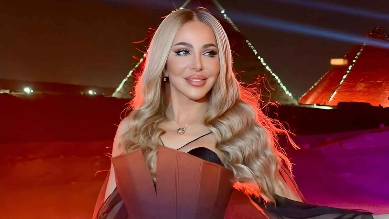 سوزان نجم الدين تثير التفاعل بأحدث إطلالاتها