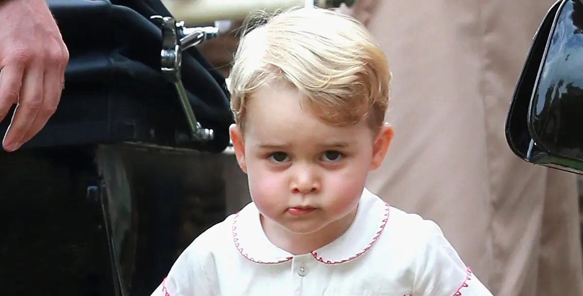 بالصور.. لماذا بكى الأمير الصغير جورج في عرس خالته بيبا ميدلتون؟