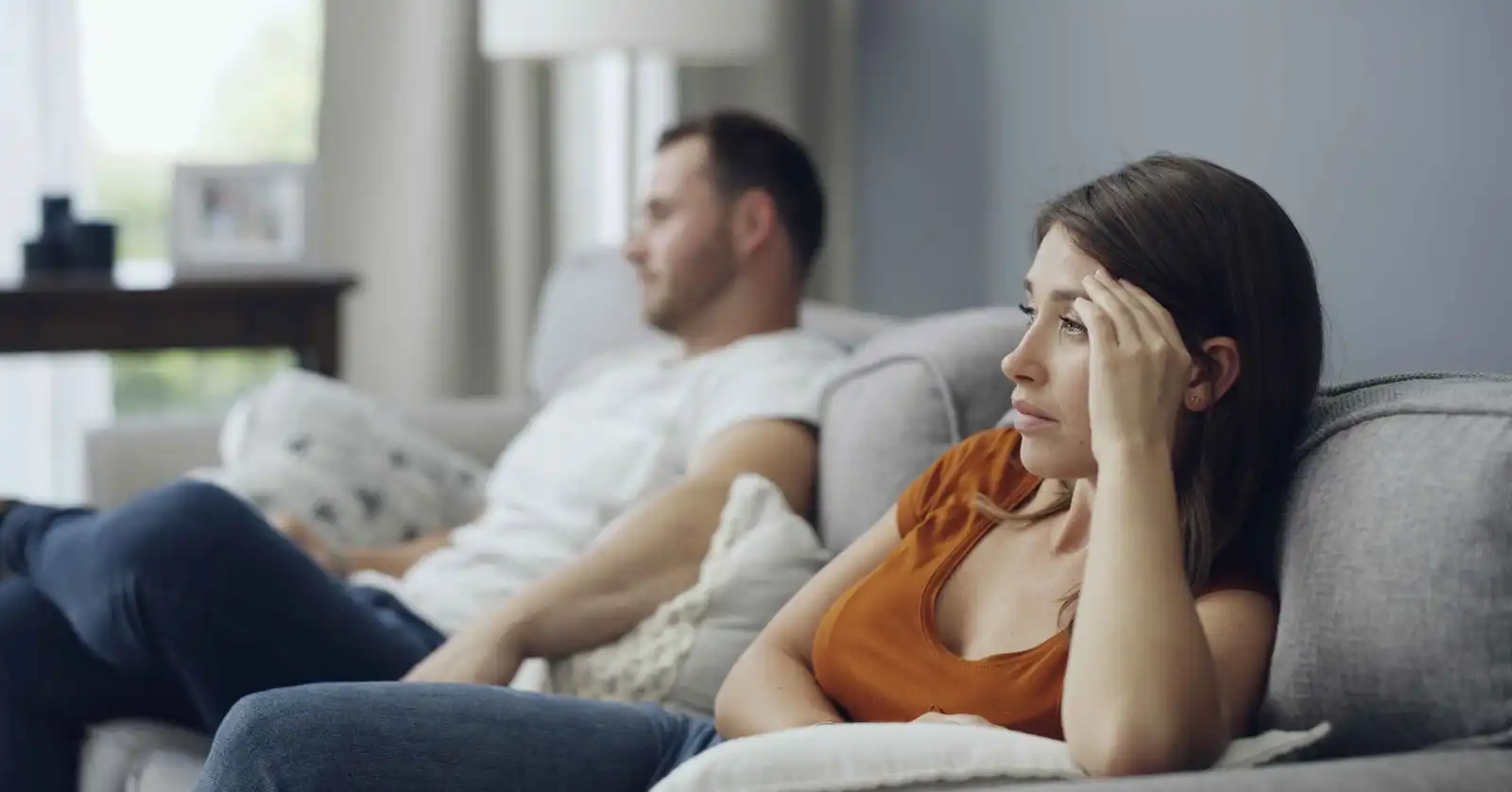 كيف يحافظ الزوجان على أمان علاقتهما؟
