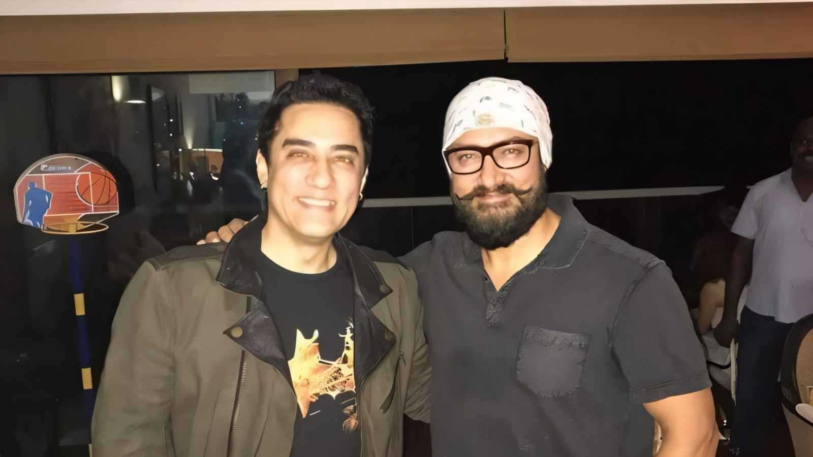 فيصل خان و شقيقه عامر خان