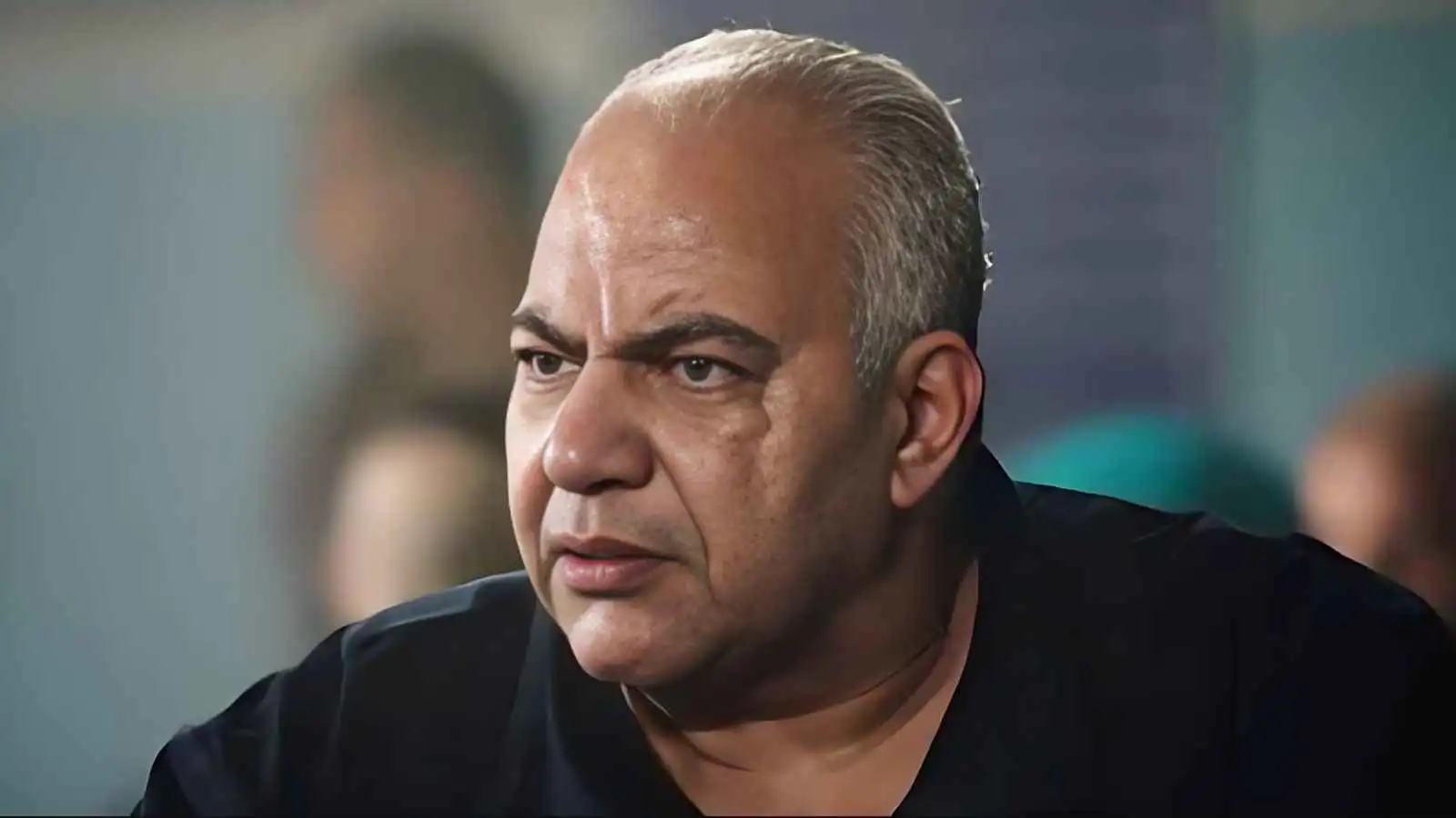 محكمة الأسرة تحقق في دخل وممتلكات بيومي فؤاد