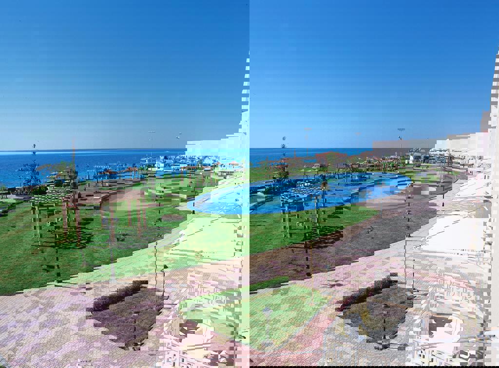 044b386e-da66-4313-9648-aeeece945424