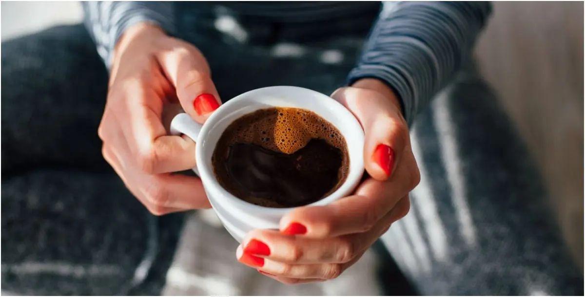 10 استخدامات مفيدة للقهوة بخلاف شربها.. تعرفي عليها