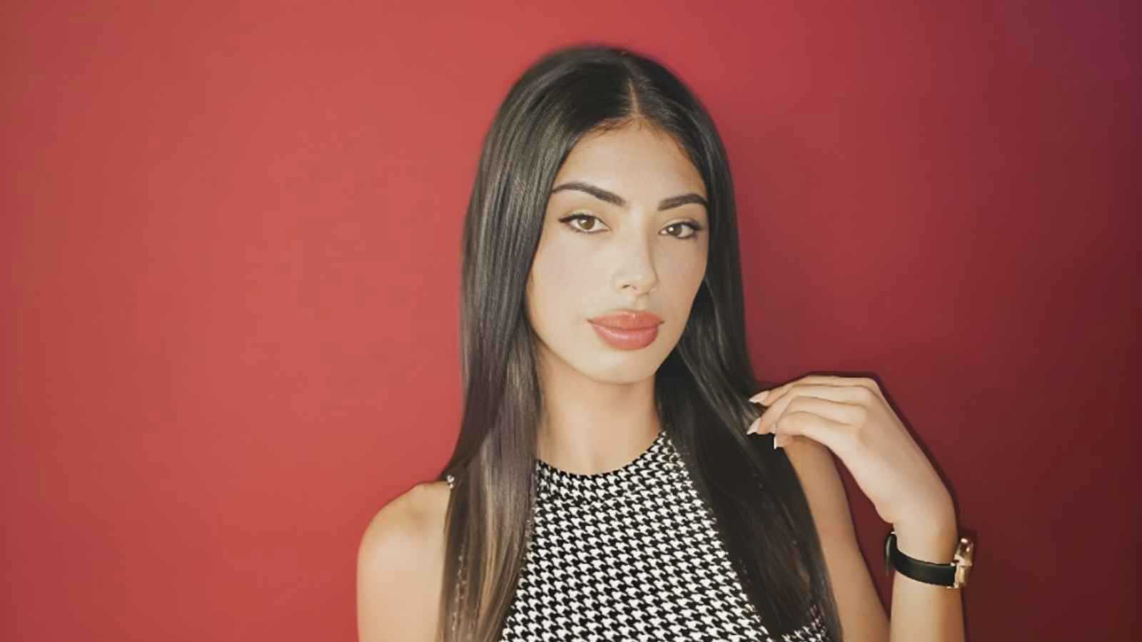 سارة زعيتر