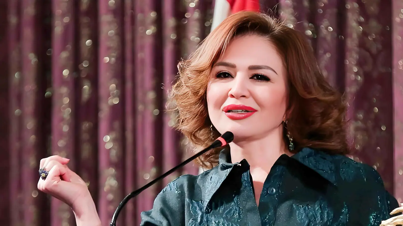 إلهام شاهين