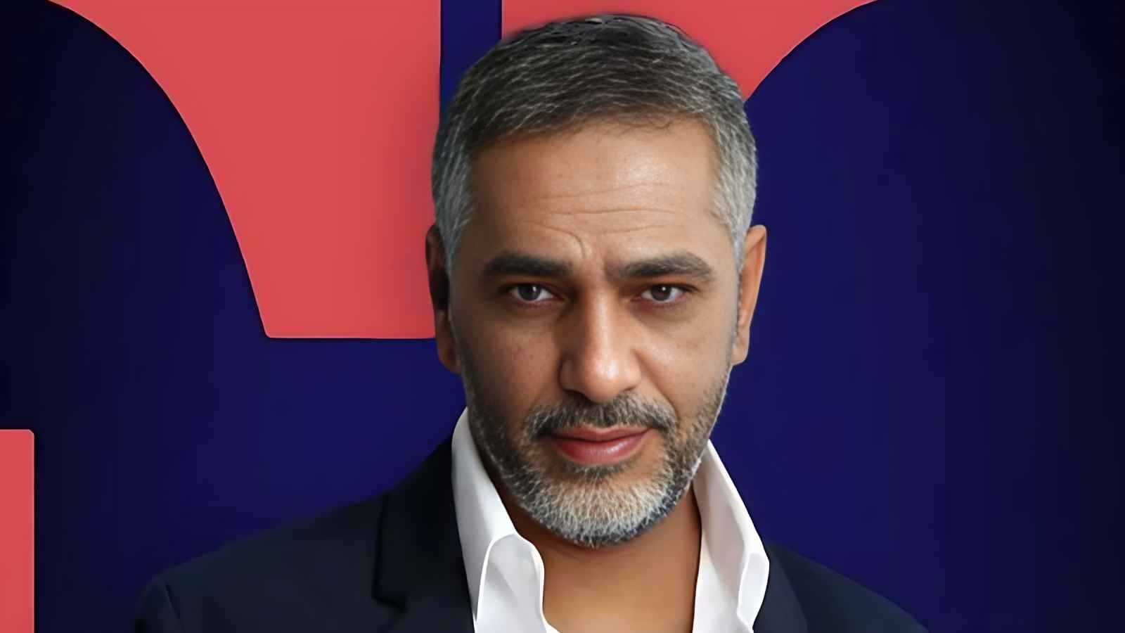 مدير أعمال فضل شاكر يعلّق على شائعة وفاته (خاص)