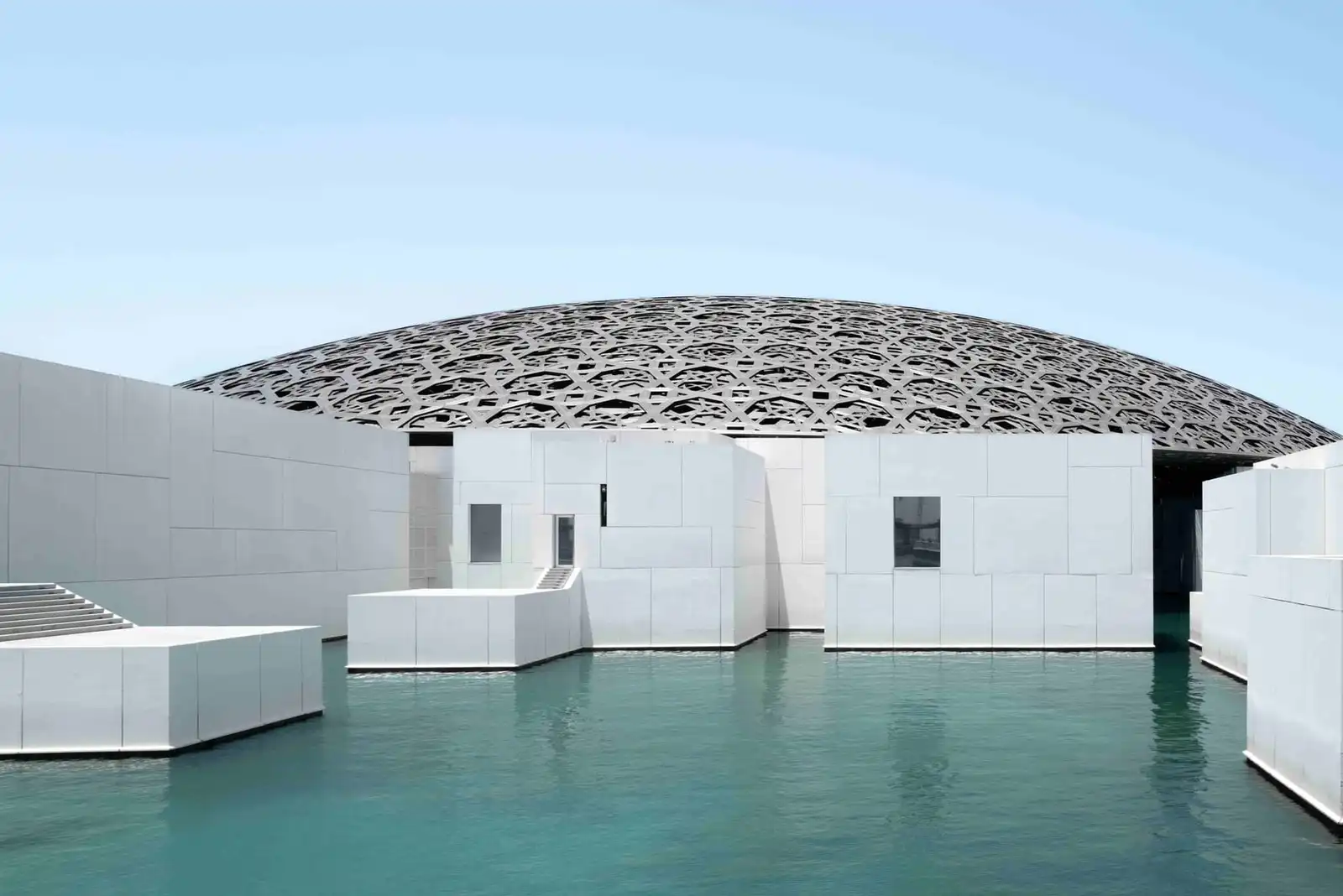 اللوفر أبوظبي