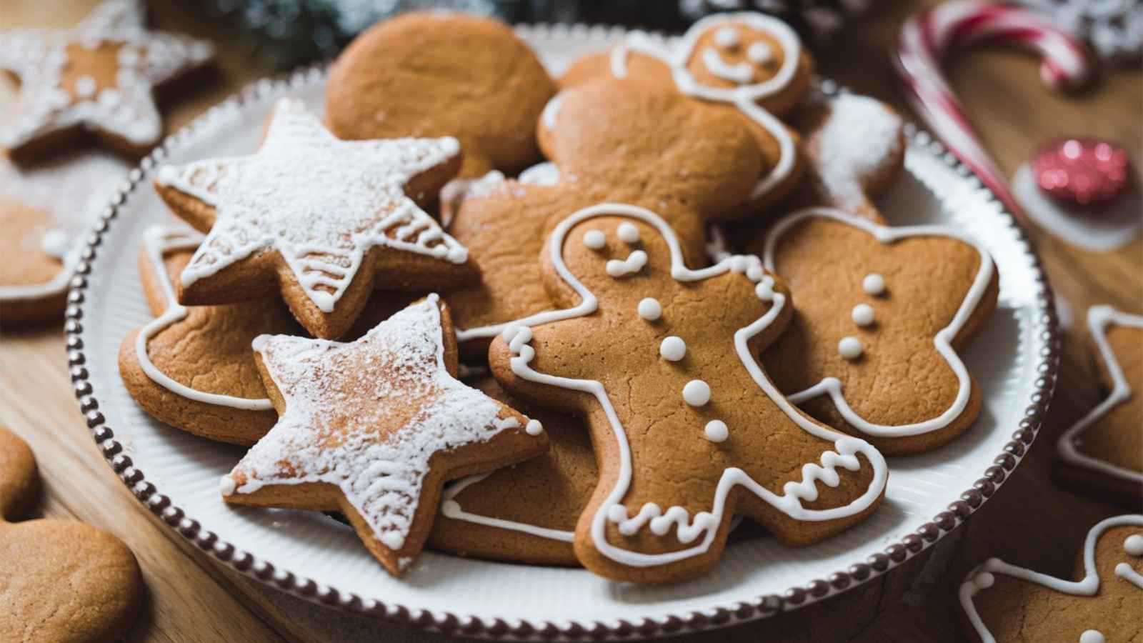 كوكيز الزنجبيل وصفة شتوية دافئة ولذيذة