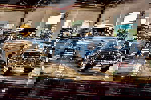 09e9efb8-03f0-4c35-a415-21a0a7ef0aae