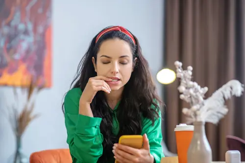 امرأة