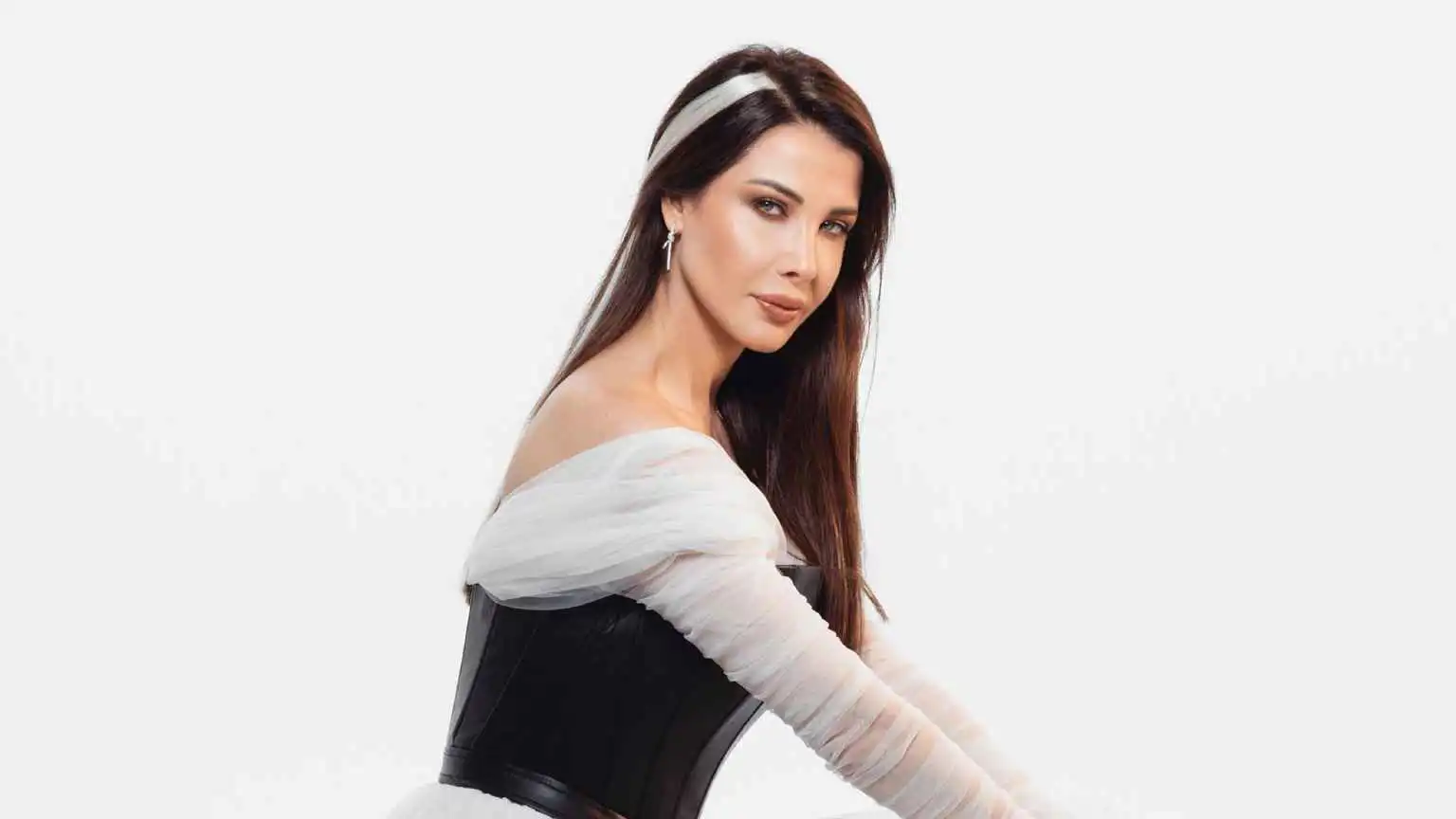 نانسي عجرم تشارك لحظات عائلية مع جمهورها