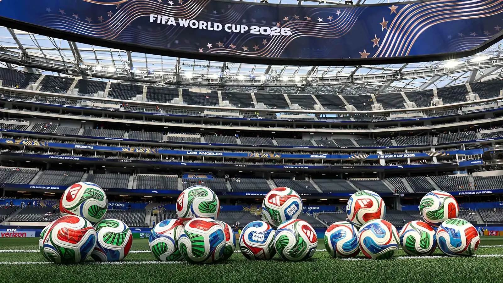 كيف رسمت "ناسا" ملامح كرة كأس العالم 2026؟
