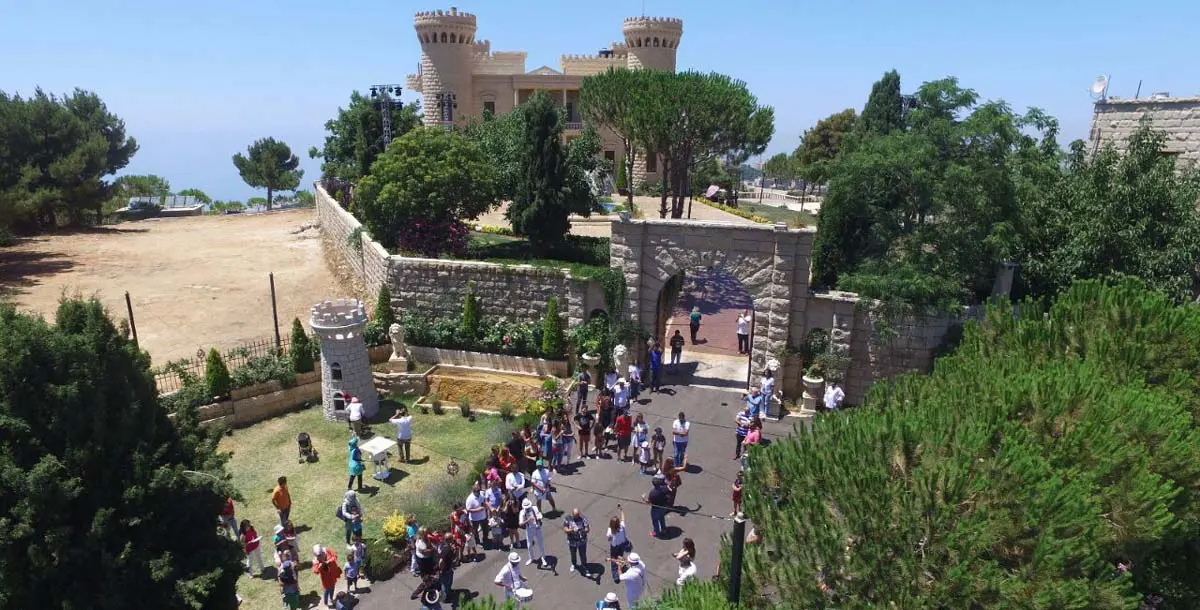 قصر البرج العالي Hightower Castle يستحدث "برانش" في لبنان