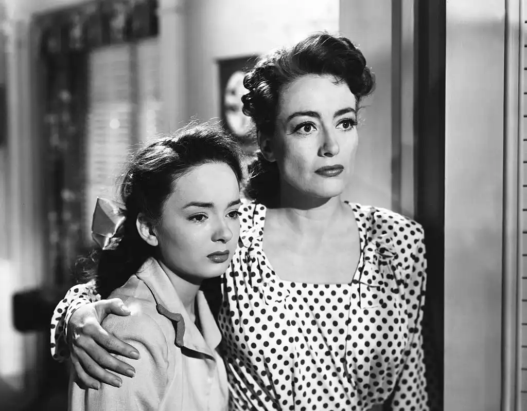 آن بليث في  Mildred Pierce
