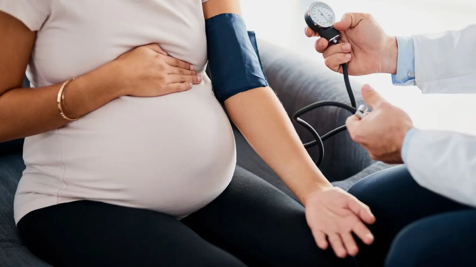 دراسة تحذر: مضاعفات الحمل ترتبط بزيادة خطر الوفاة المبكرة