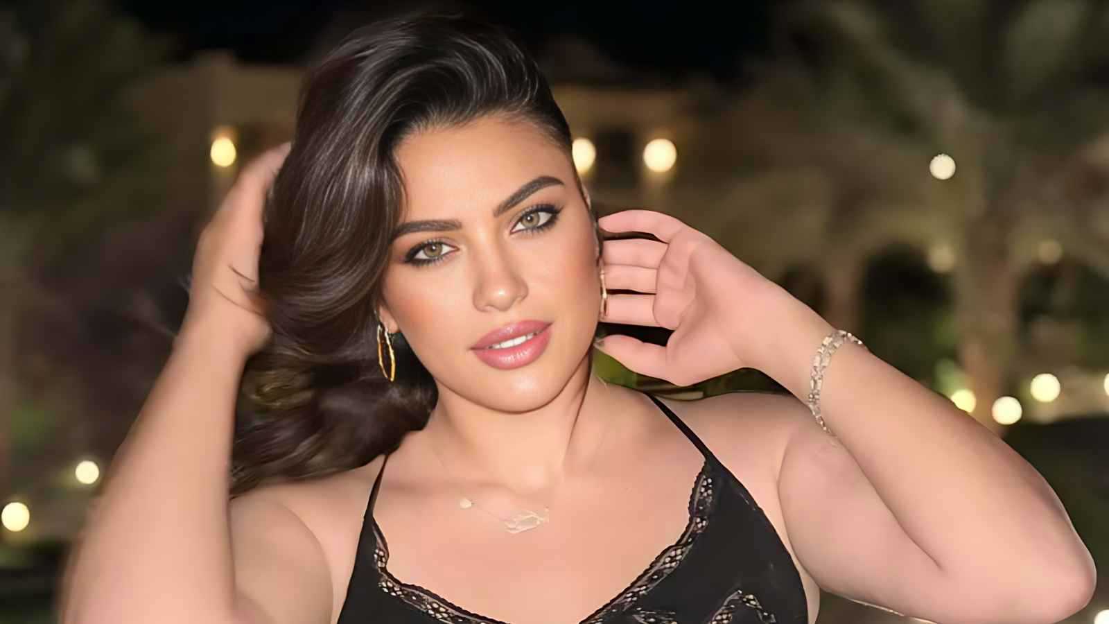 ما حقيقة انفصال شاهيستا سعد وأمين جمال؟