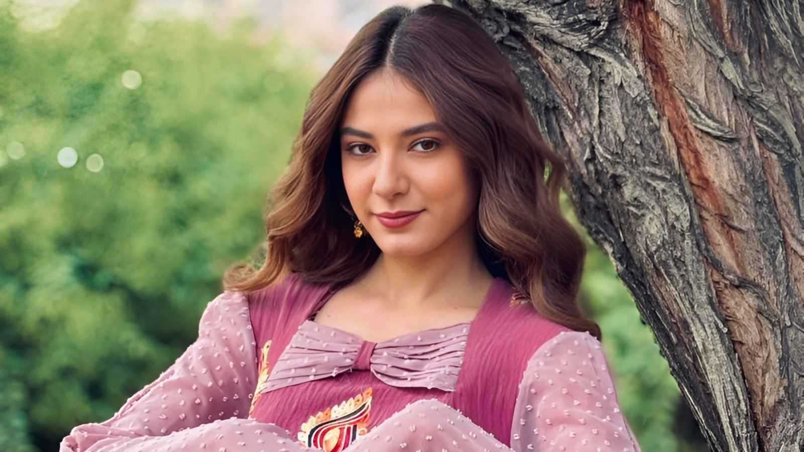 لجين دمج تكشف سر علاقتها بالغناء 