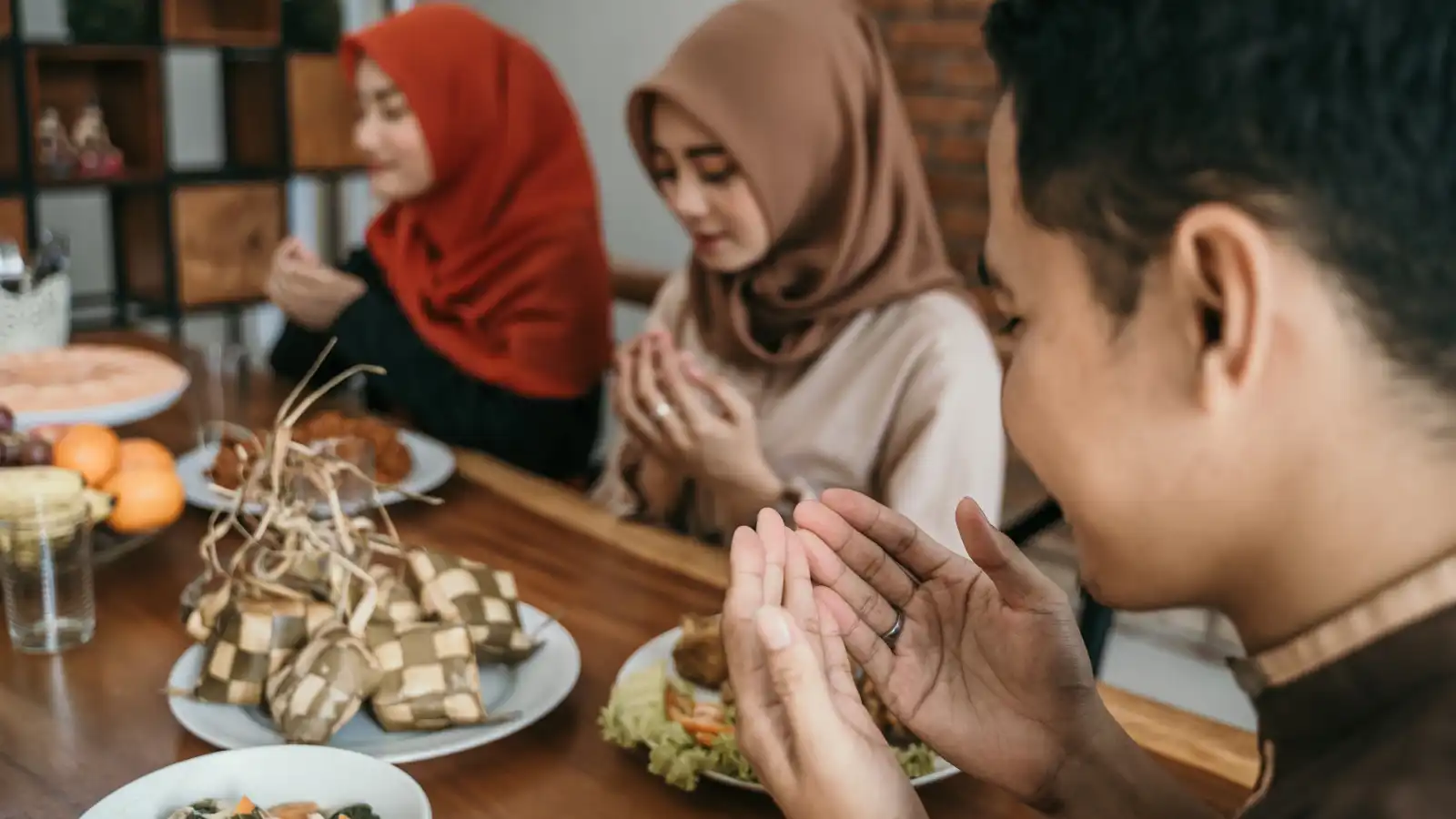 إتيكيت الإفطار والمائدة العائلية الناجحة في رمضان