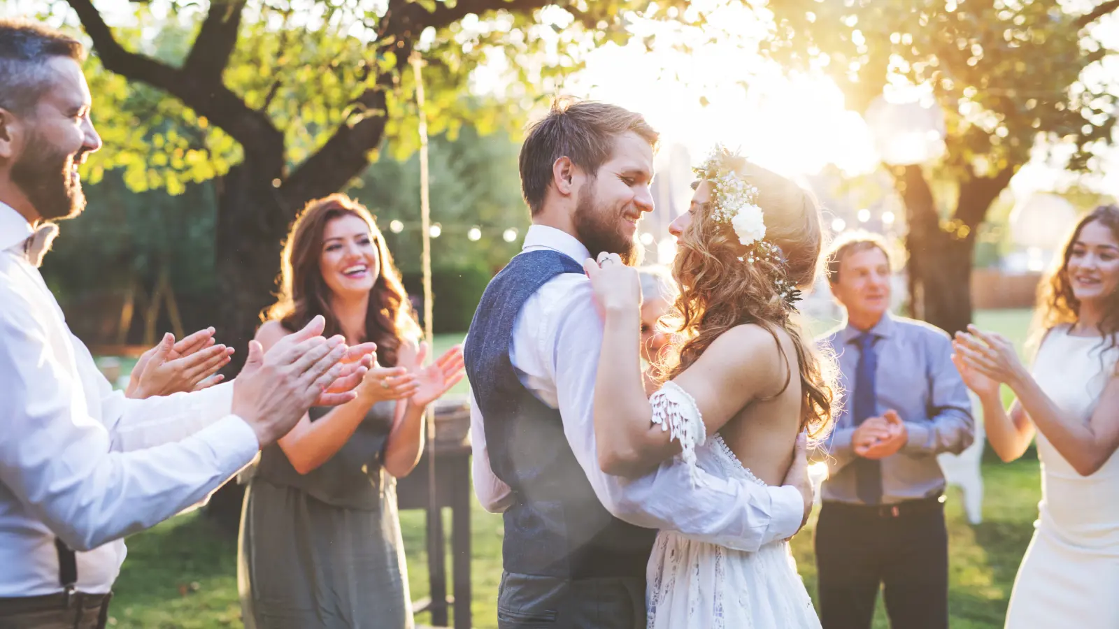 7 أسرار من حفل زفافك تدل على زواج دائم