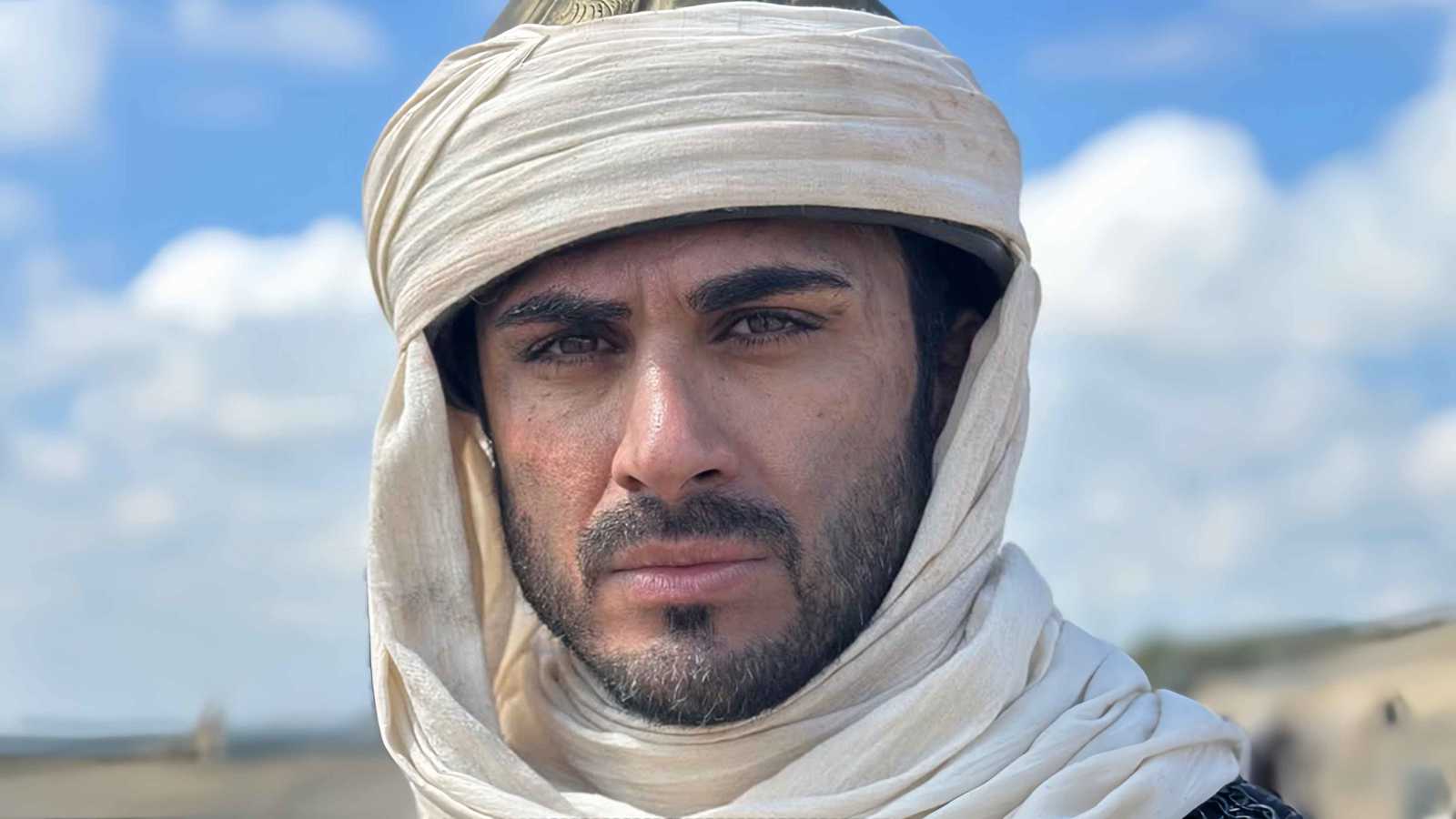 ألكسندر علوم يجسد شخصية "خالد بن الوليد" في الدراما التركية