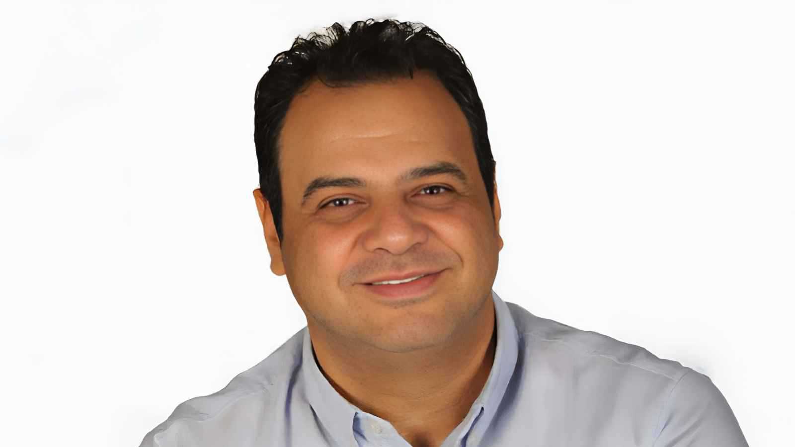 سبب وفاة المخرج والناقد المصري أحمد عاطف