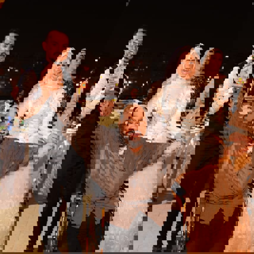 1171c57b-e7fb-41fc-b940-07dabb877995