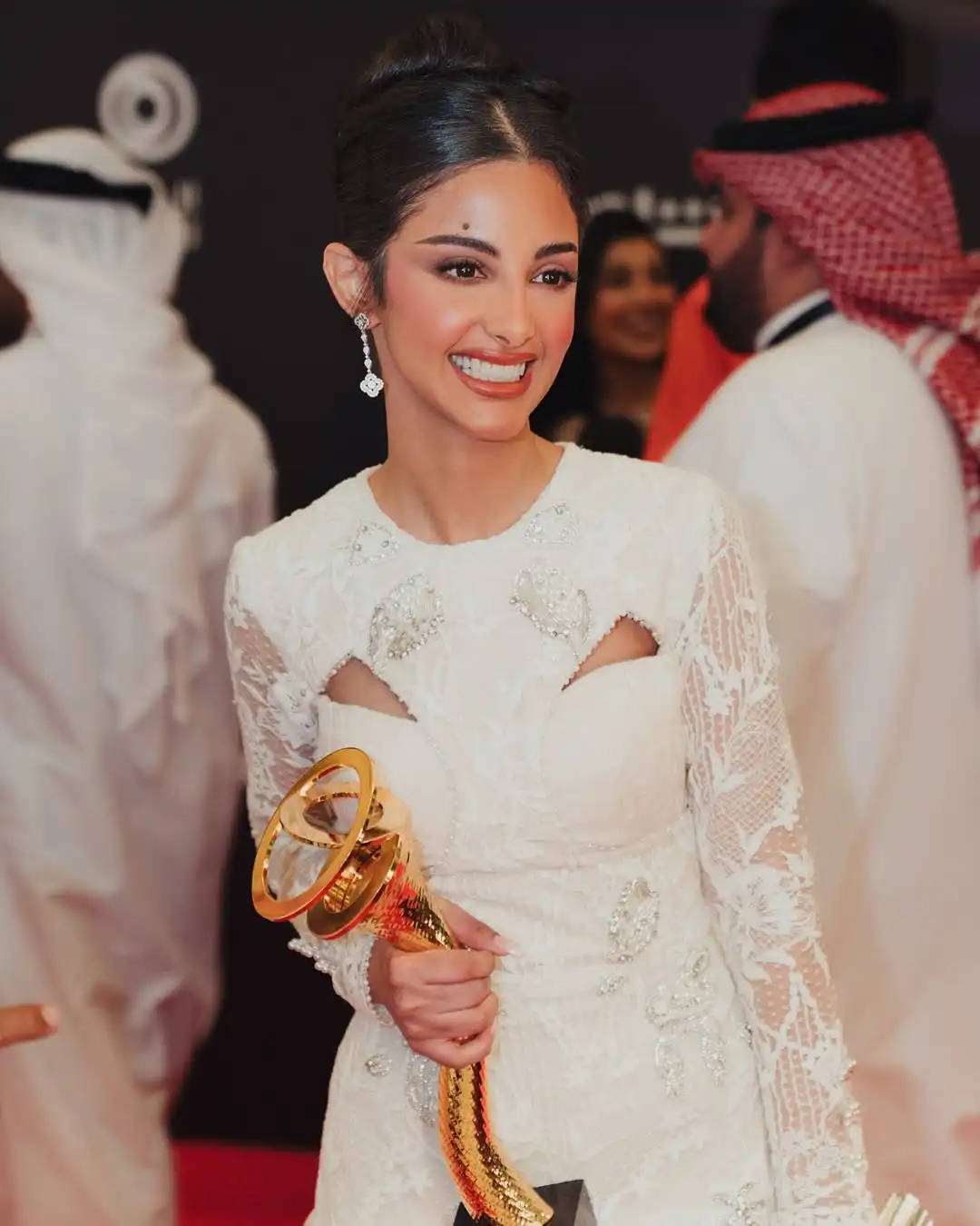 من هي لمى الكناني؟ أبرز محطات مسيرتها بعد الاعتزال