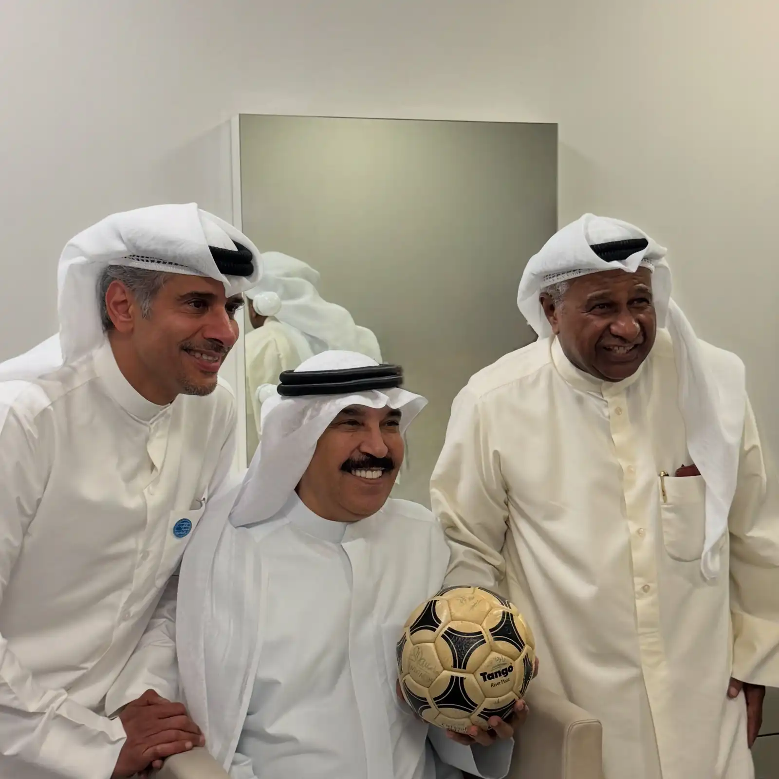عبدالله الرويشد يثير قلق جمهوره في أحدث ظهور (فيديو)
