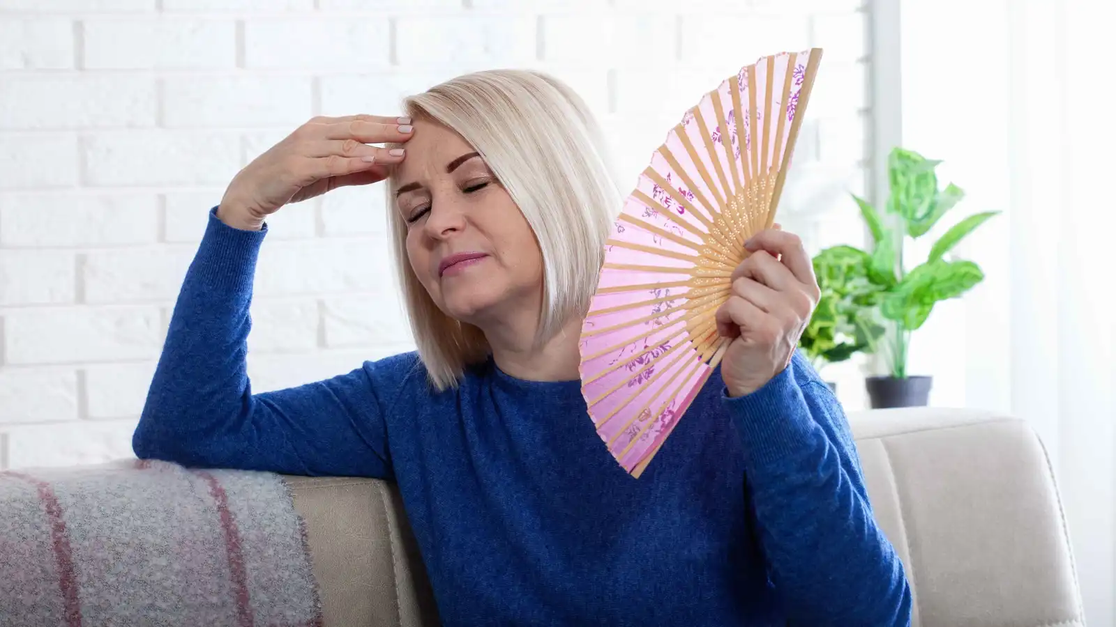 طرق طبيعية للحفاظ على هرمون الإستروجين