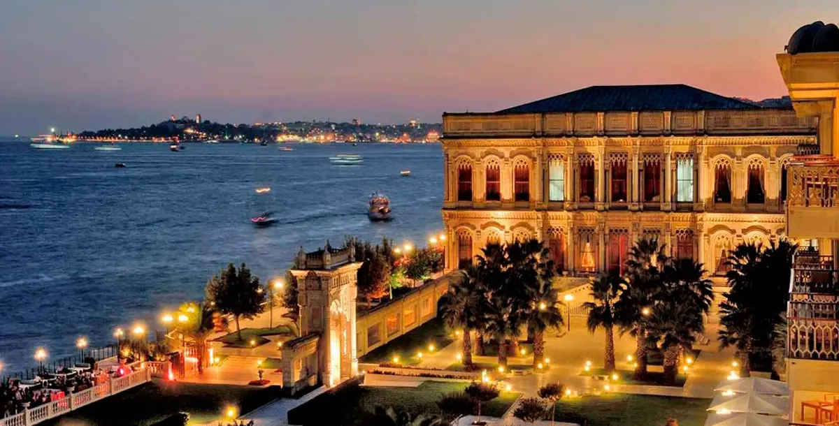 تشيران بالاس كمبينسكي اسطنبول.. وجهة سفر العائلات الملكية