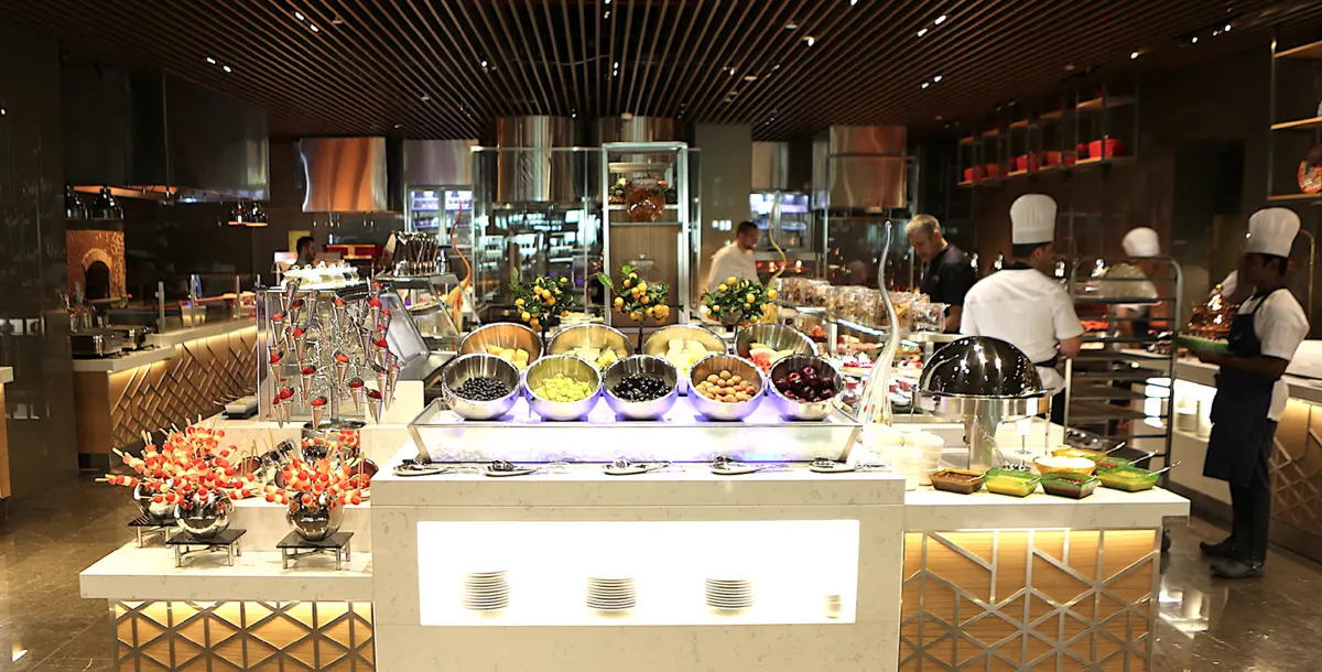 أطباق صحية للرشاقة بمطعم تيركواز في فندق ريكسوس بريميوم دبي