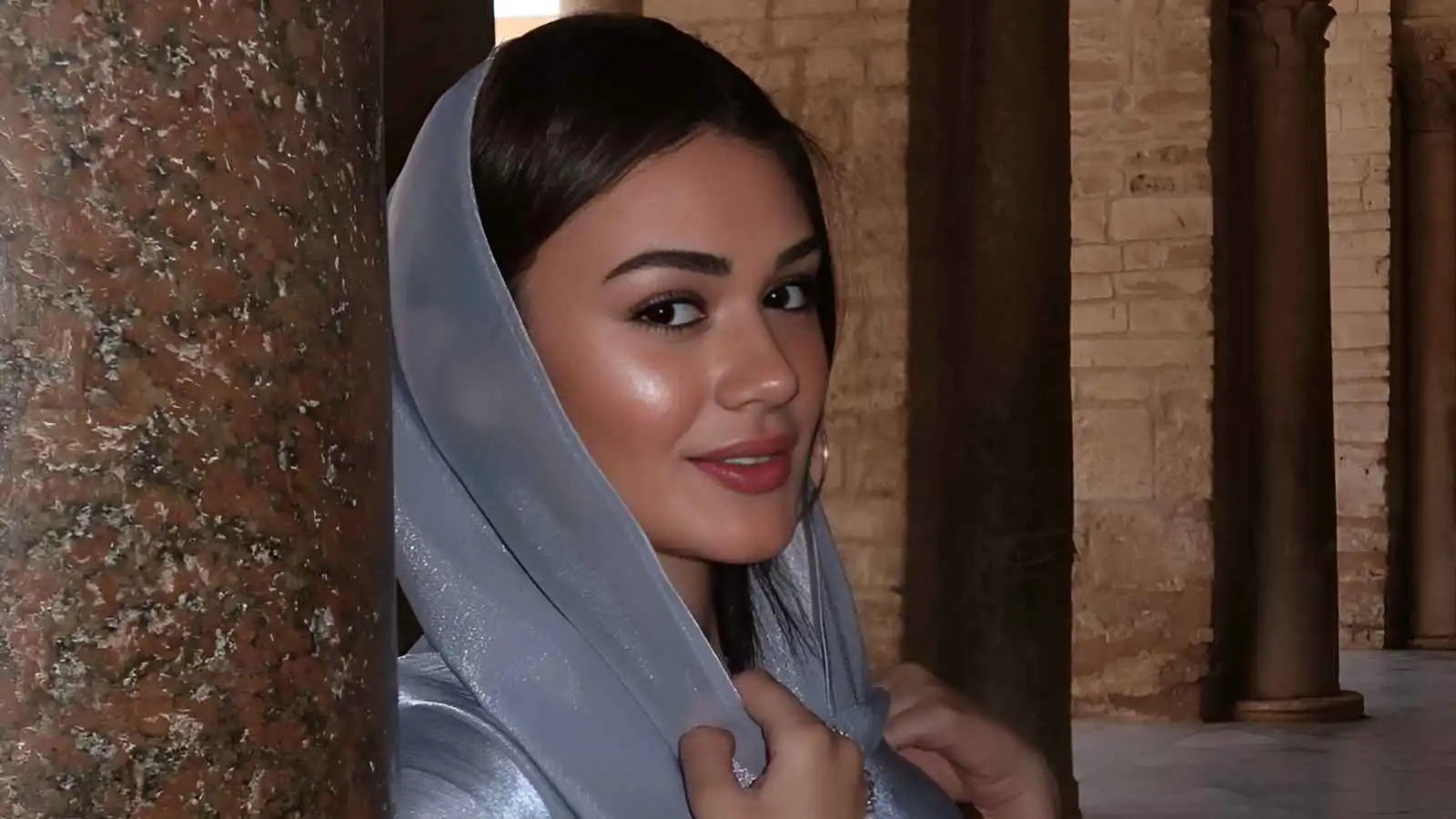 بسنت أبو باشا تنهار بالبكاء بسبب الخيانة العاطفية
