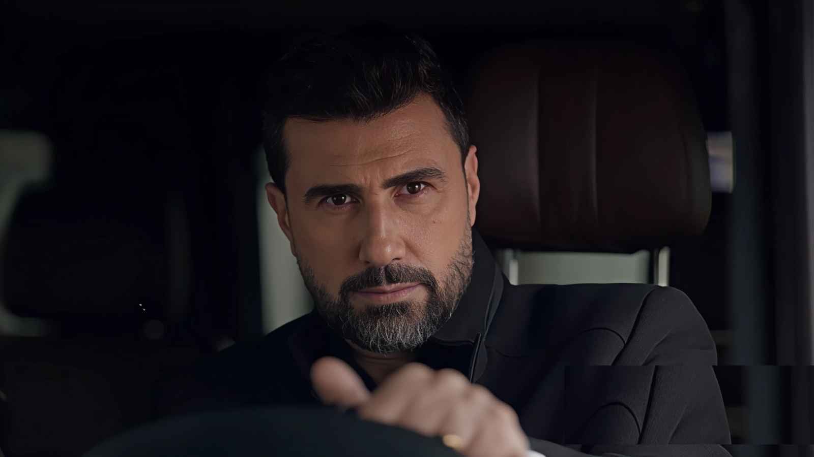 خالد القيش يكشف تناقضات "صادق الجمل" في "مطبخ المدينة"