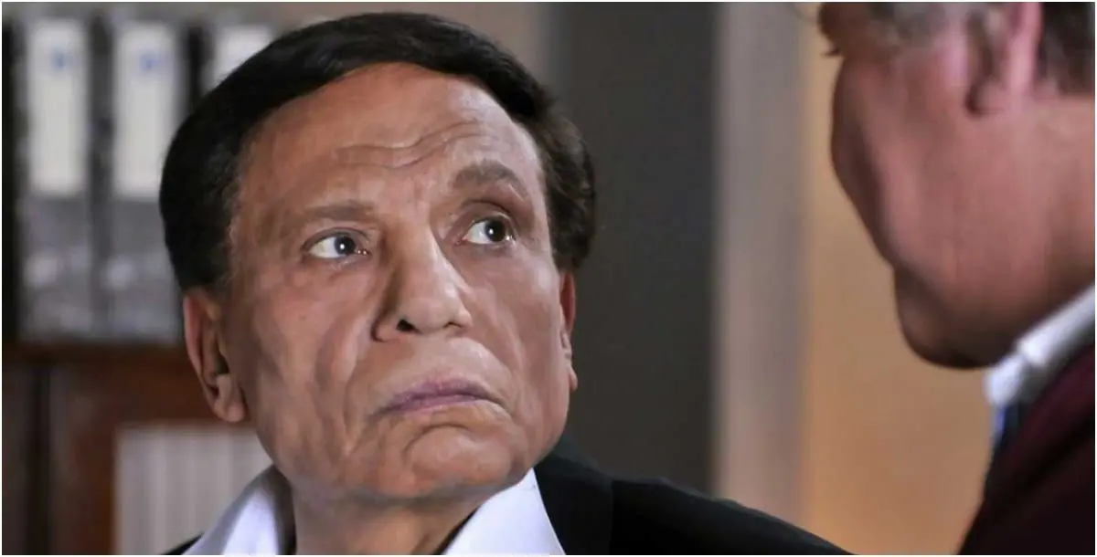 نقيب المُمثلين المصريين: وفاة عادل إمام "شائعة سخيفة"!