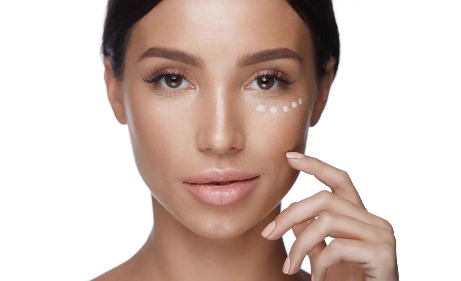 دليلك لتحديد نوع الكونسيلر المناسب لبشرتك