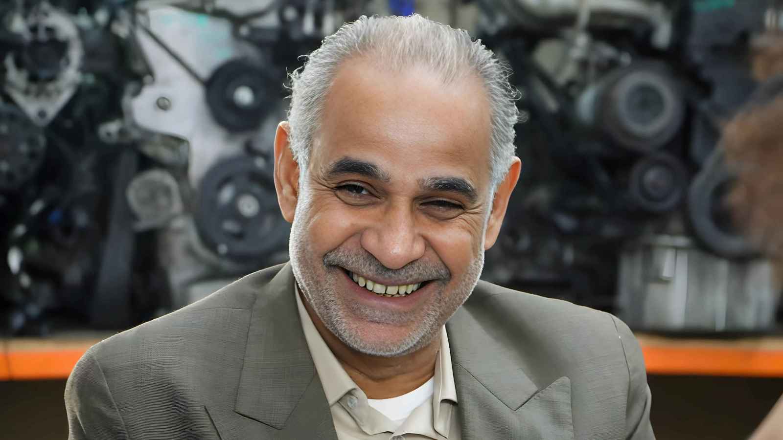 محمود البزاوي