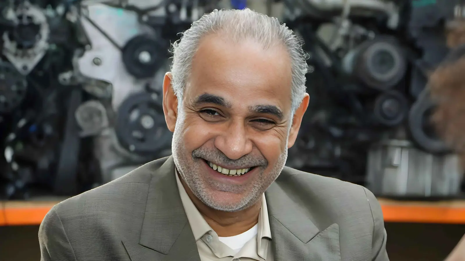 محمود البزاوي