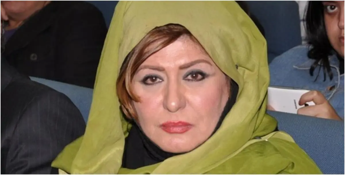 سهير رمزي تفقد الوعي أثناء تشييع جثمان محمود ياسين 