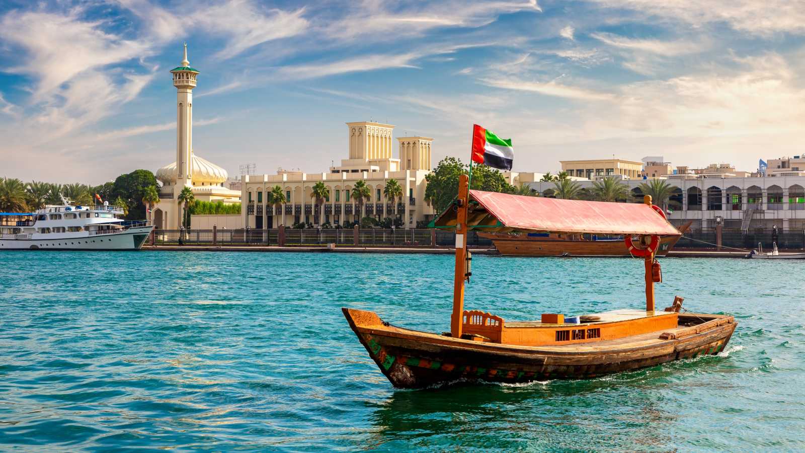 خور دبي