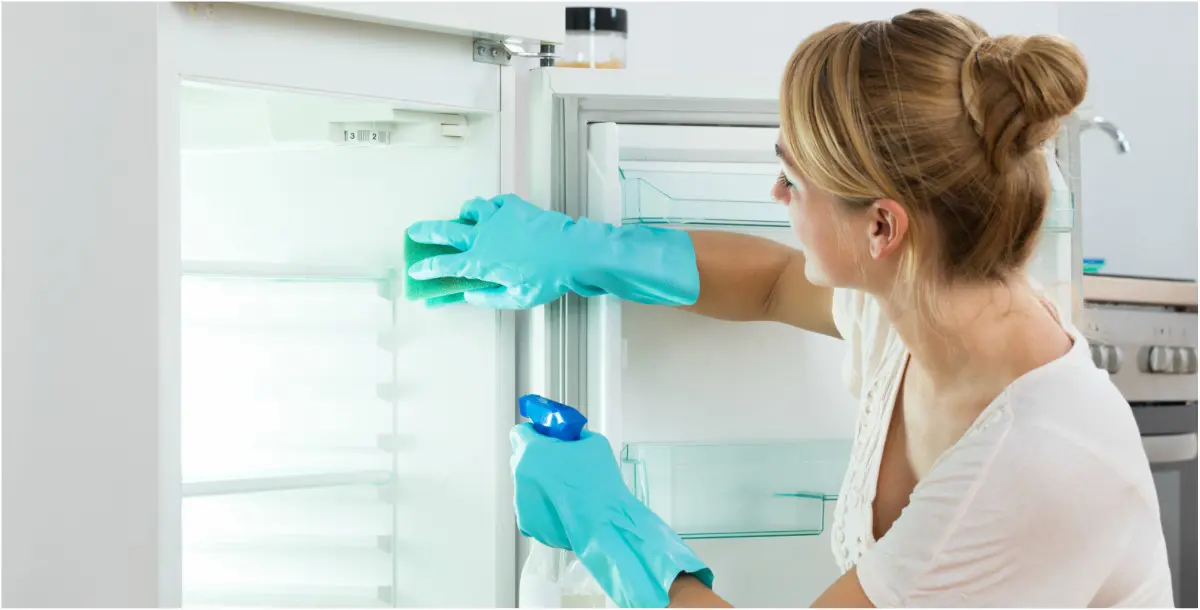 كيفية تنظيف الأماكن المليئة بالجراثيم في مطبخك؟