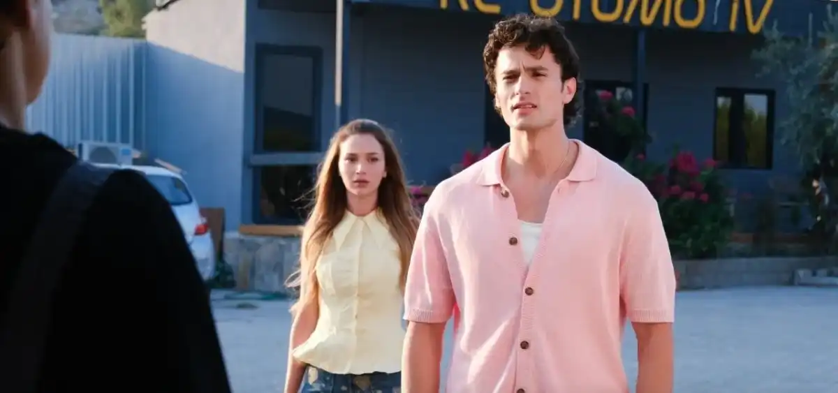 مسلسل "ما زلت في السابعة عشر" الحلقة 13