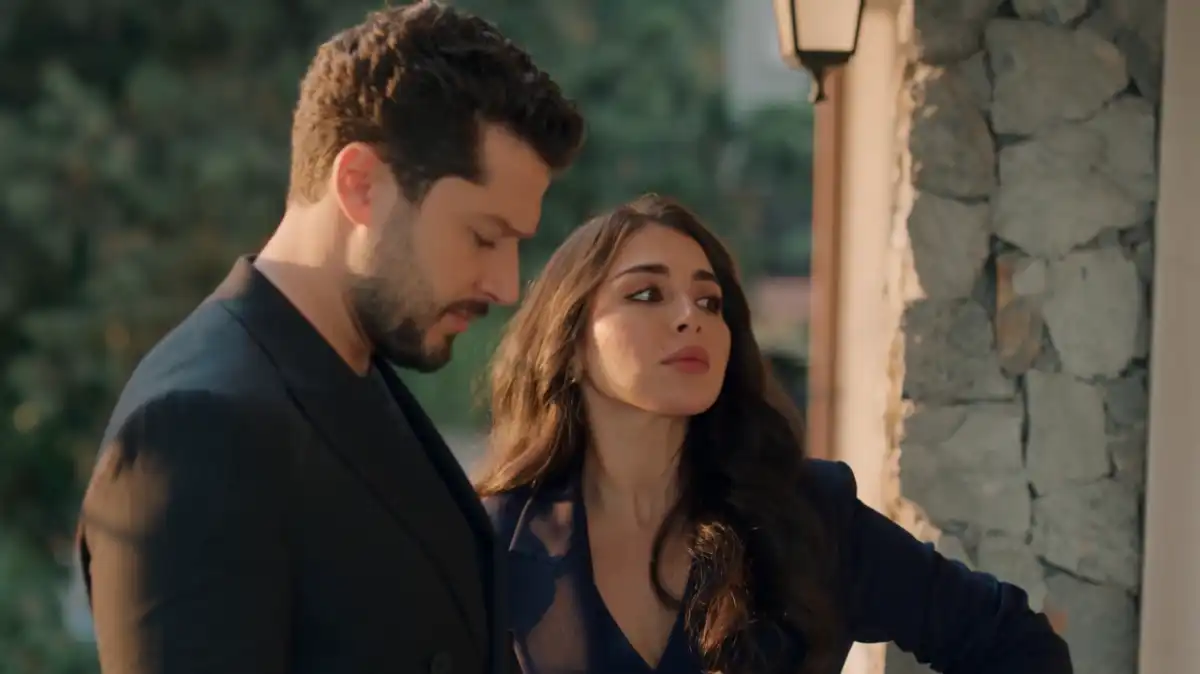 ملخص الحلقة 10 من مسلسل حب ع ورق