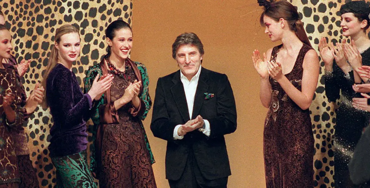 وفاة مصمم الأزياء الفرنسي إيمانويل أونغارو