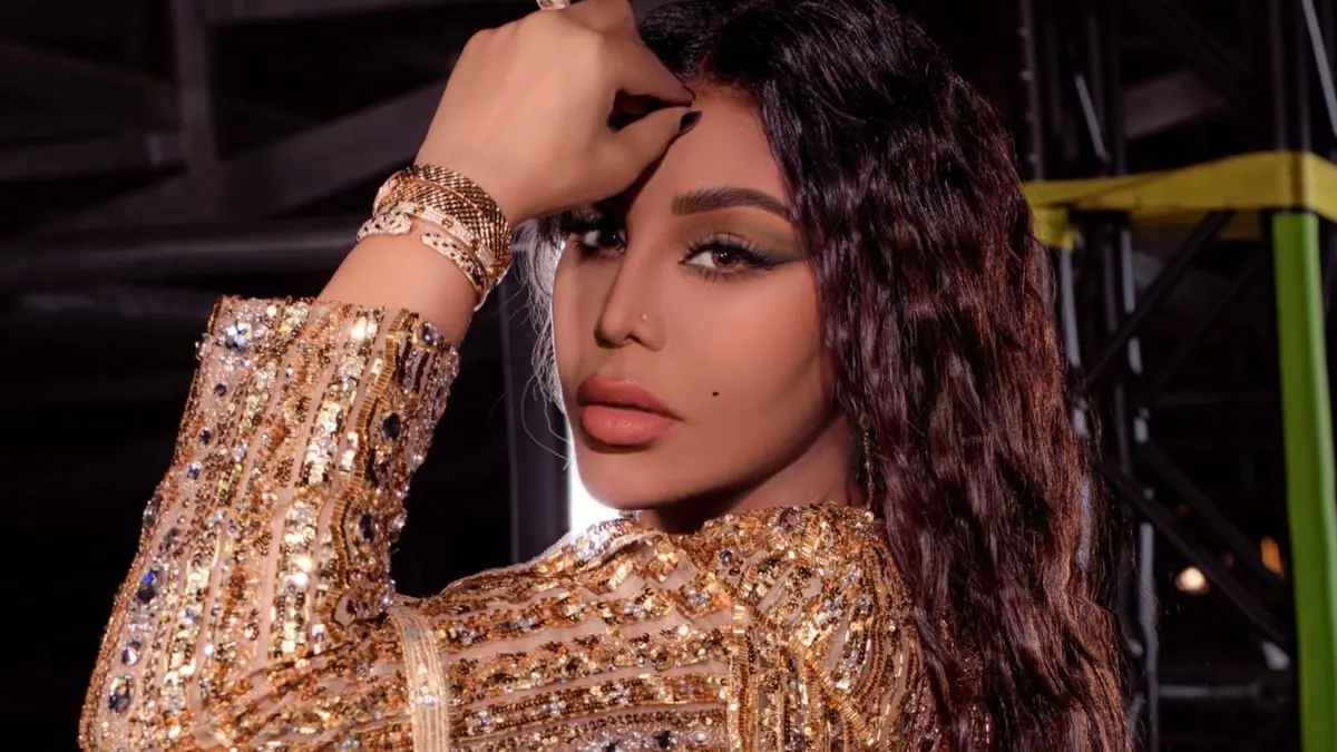 أحلام عن فنانة تبرعت بمليوني دولار لضحايا زلزال سوريا: كلام ونفاق