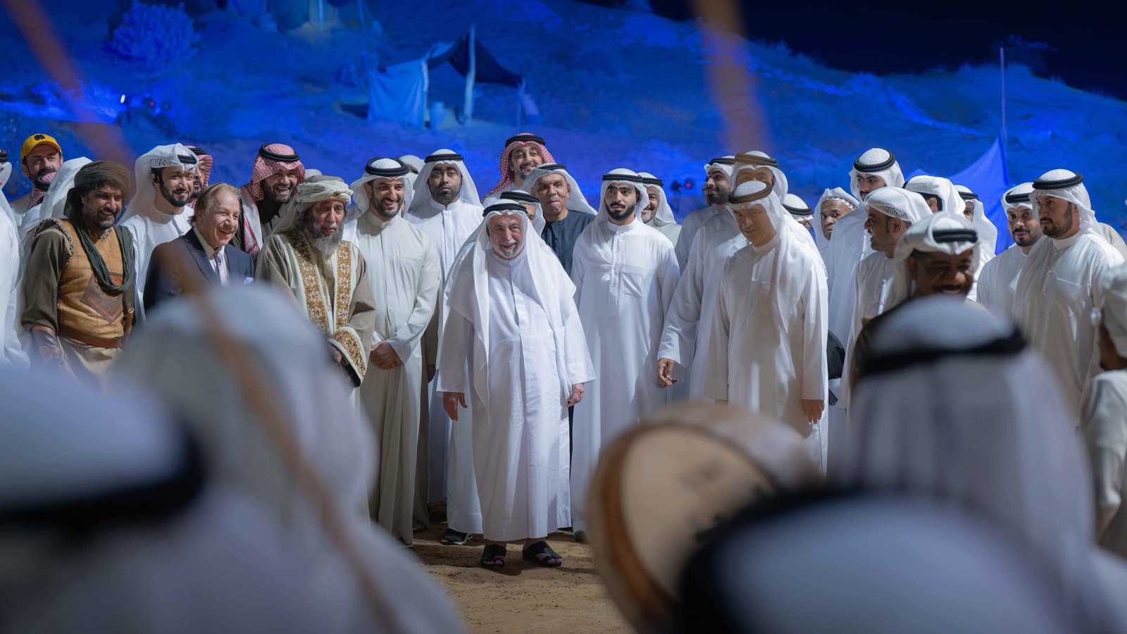 "البراق وليلى العفيفة" يفتتح عروض "مهرجان الشارقة للمسرح الصحراوي"