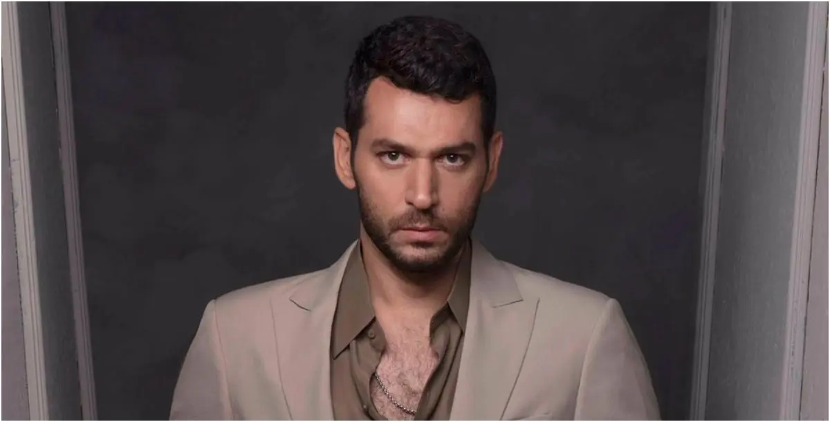 طرد ممثل تركي من مسلسل "رامو" بسبب تصرف مراد يلدريم