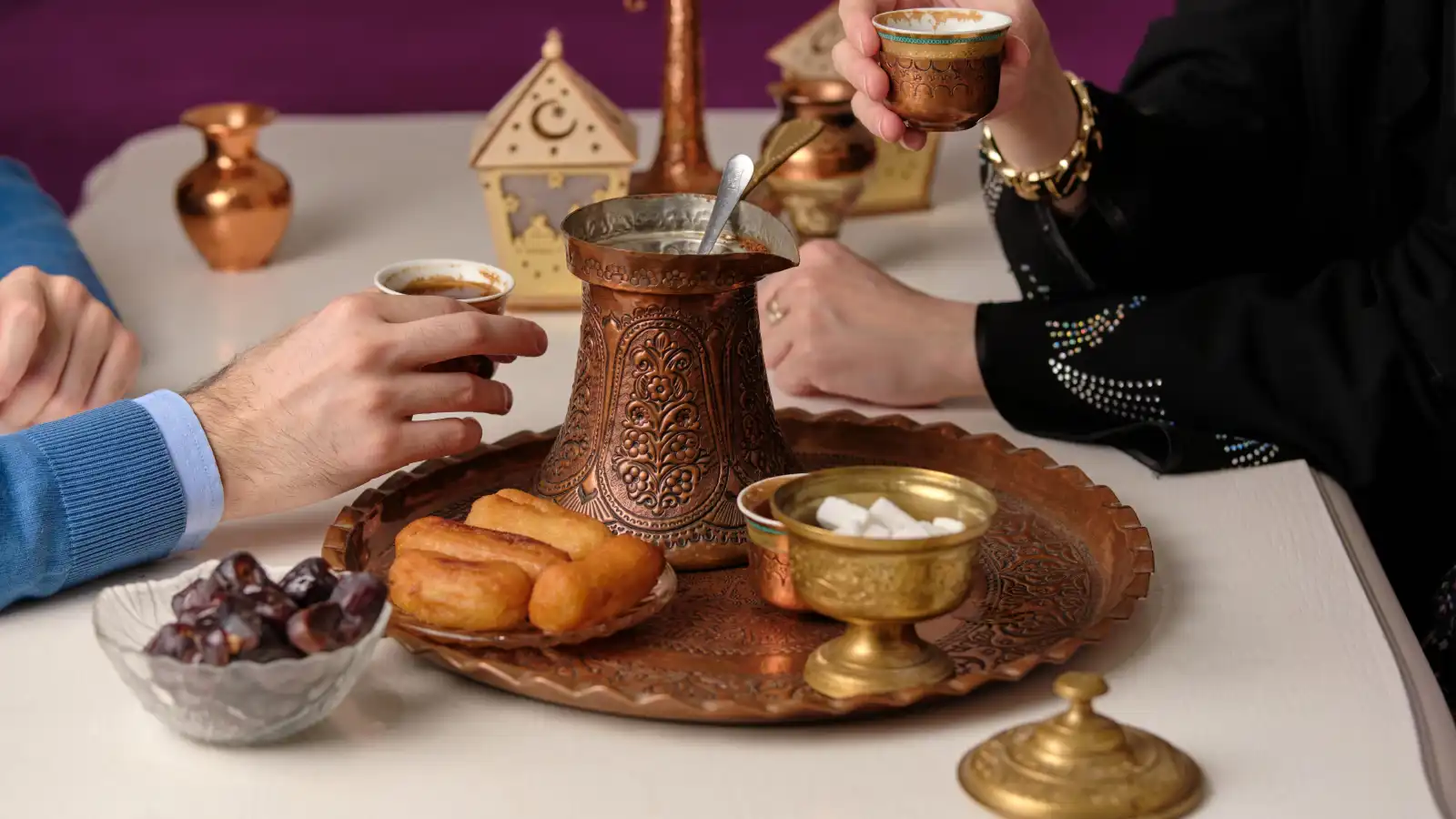 كيف تفصلين عن ضغوط العمل وتستمتعين بإجازة عيد الفطر؟