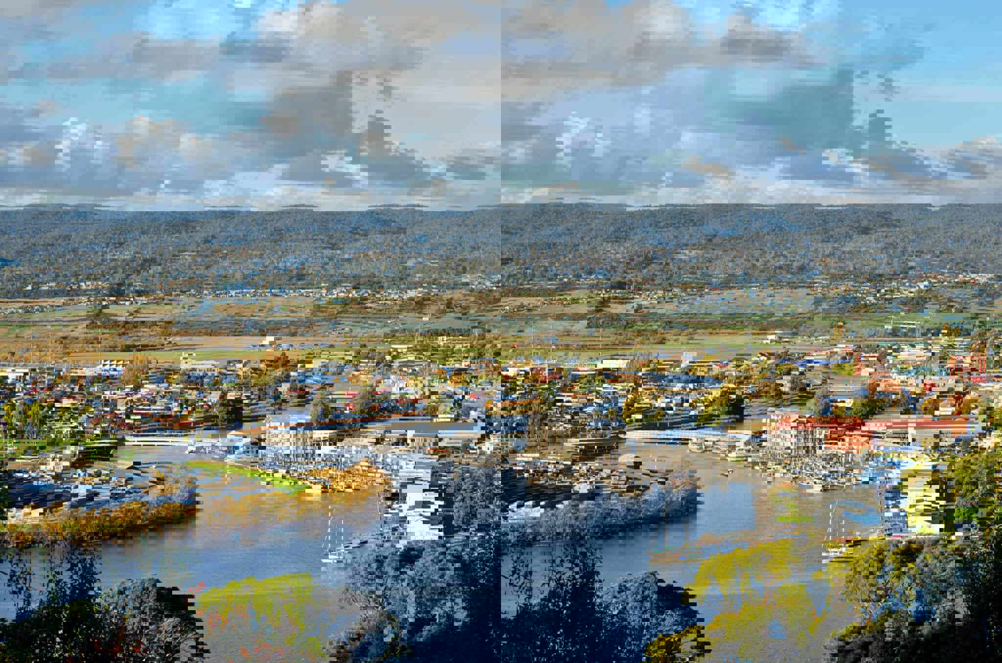 2032e0c4-0c6b-4a6a-ae11-0c5f6f923cb4