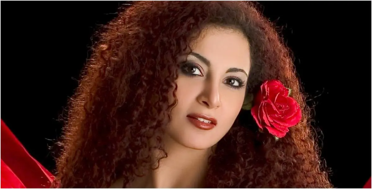 رولا محمود أول فنانة مصرية تصاب بكورونا.. وتثير القلق بحالتها الصحية!